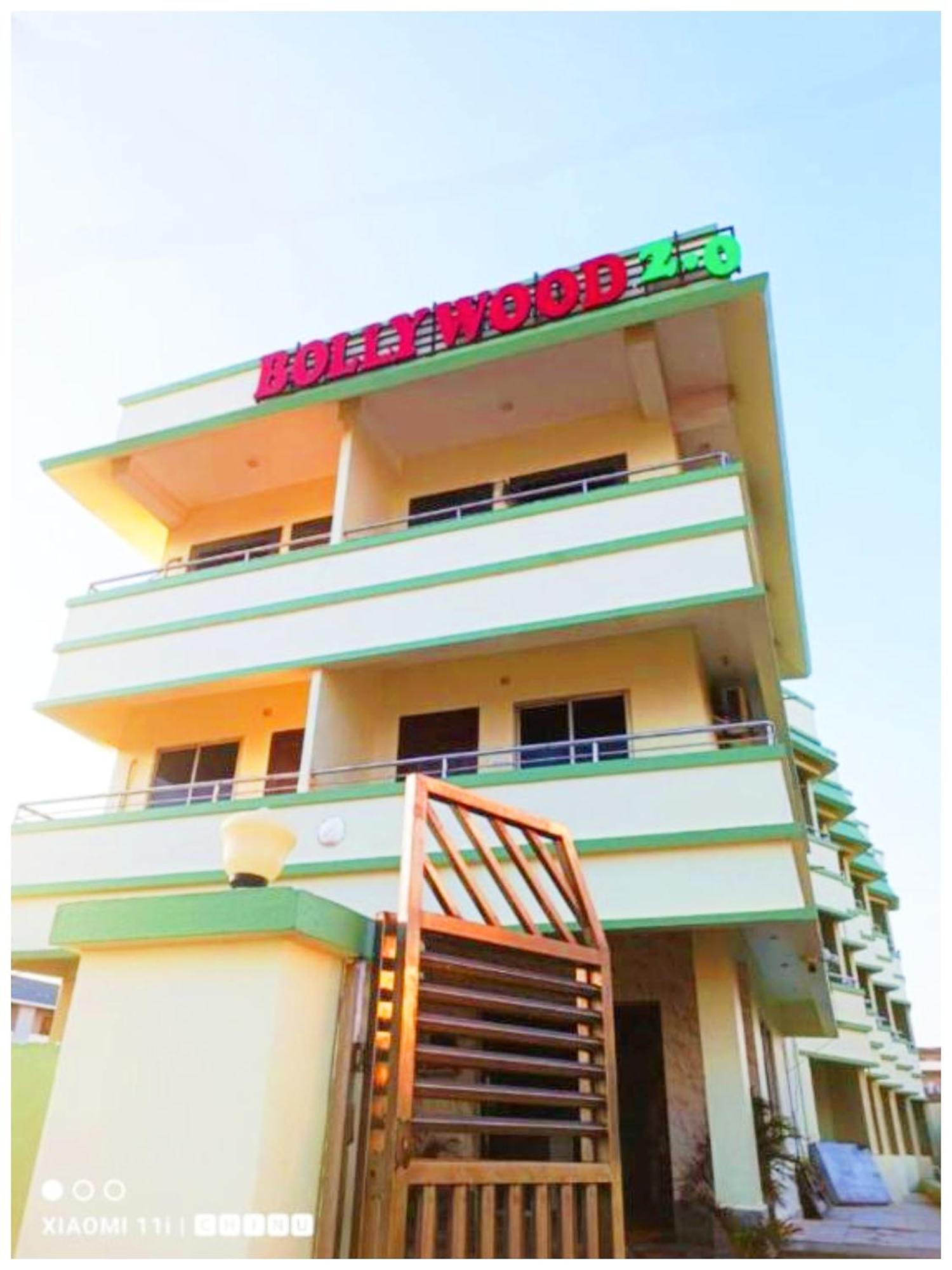 Asish # Bollywod View - Near-sea-beach-and-temple Fully-air-conditioned-hotel With-wifi-restaurant-and-parking-facility - In Hotel